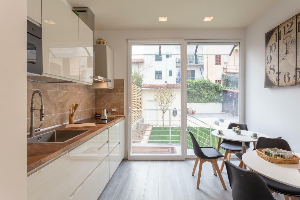 Le Stanze Di Carla! Con Cucina E Bagno Privato Hotel Firenze Bagian luar foto