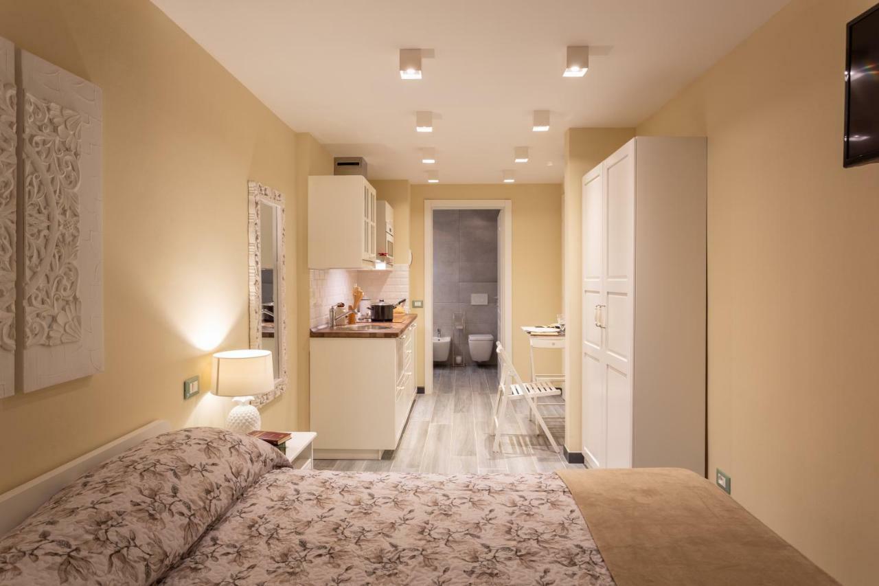 Le Stanze Di Carla! Con Cucina E Bagno Privato Hotel Firenze Bagian luar foto