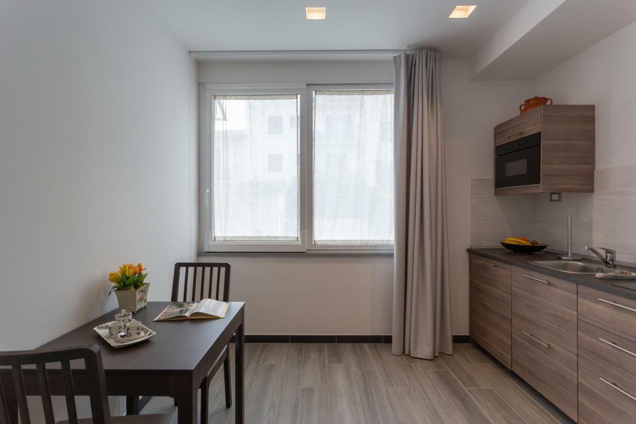 Le Stanze Di Carla! Con Cucina E Bagno Privato Hotel Firenze Bagian luar foto